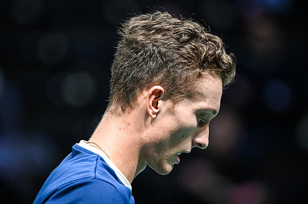 Lehečka byl proti rozjetému Monačanovi bez šance, v Paříži končí po prvním klání