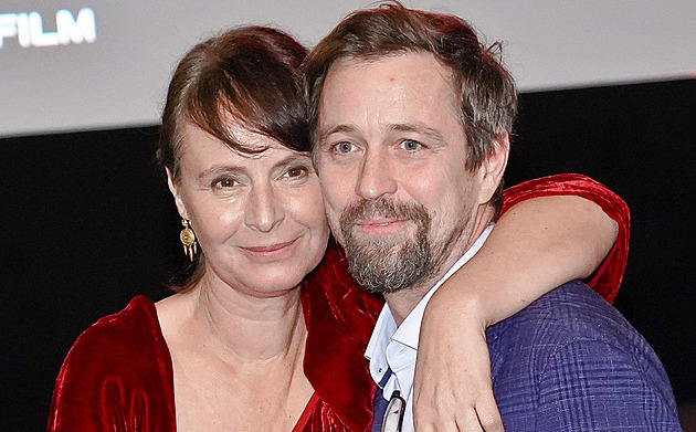 Podle bulváru se pořád rozvádíme. Je mi manžela líto, říká Vlasáková