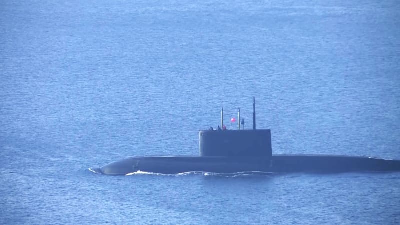 Čínská hrozba z hlubin. Peking chrlí jaderné ponorky, americký program se utápí na dně