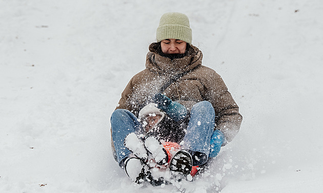 Meteorologové vydali výstrahu na sníh. Na jihu Čech a Moravy napadne 12 centimetrů