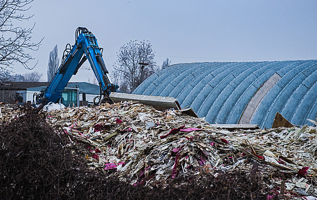 Nelegálního odpadu z Německa je v Brně nečekaně víc, část tam zatím zůstane