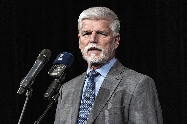 Prezidenta Pavla by znovu volila většina Čechů, silnou pozici by měla i Bradáčová