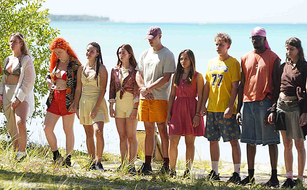 Survivor Česko & Slovensko 2026 začal. O miliony i auto bojují Hrdinové a Padouši