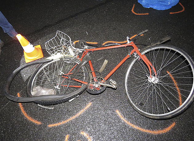 Cyklistu u Lipovce na Blanensku srazilo auto, na místě byl mrtvý