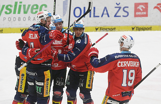 Play off hokejové extraligy 2026: program, systém, dvojice v předkole, kde sledovat