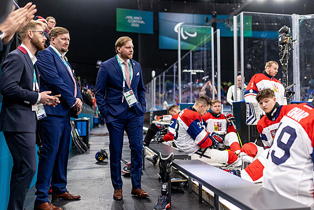 Tým byl přemotivovaný, hodnotil trenér parahokejistů. Musíme se poučit