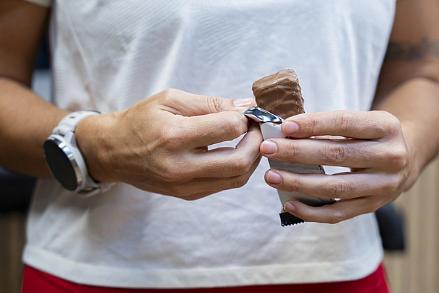 Protein v čokoládě i v jogurtu. Poradíme, jak poznat skutečně užitečný produkt