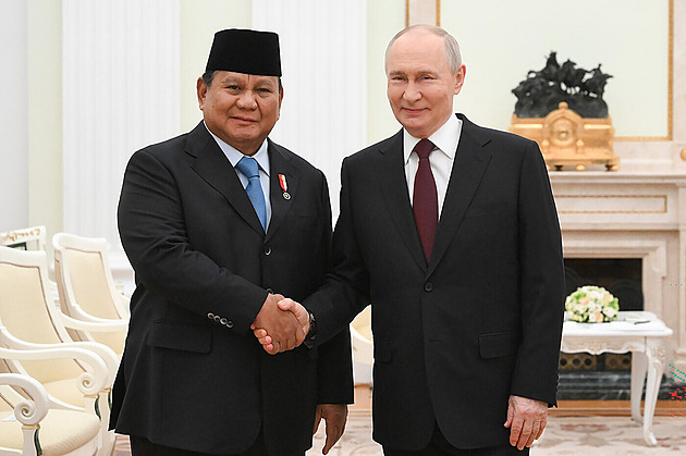 Jihovýchodní Asie se obrací k Rusku. Nekupujte jeho ropu, burcuje Evropa