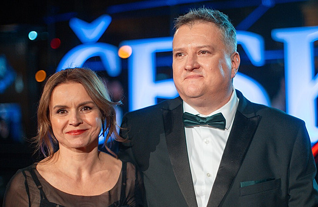 Dobře jsem se oženil. Nemusím si nastavovat penis sportovním autem, říká Jeřábek
