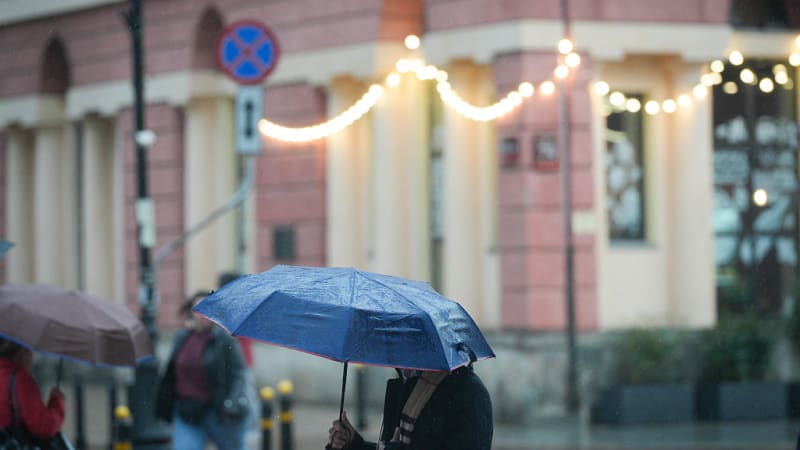 RADAR: Déšť a chladné počasí zachvátí Česko: Na horách napadne sníh, kde má pršet nejvíce?