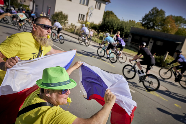 Jak dostat Tour do Česka? Návrh tras už je, řeší se rozpočet, Francouze zajímaly i volby